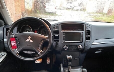 Mitsubishi Pajero IV, 2012 год, 2 700 000 рублей, 12 фотография