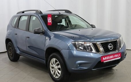 Nissan Terrano III, 2017 год, 1 100 000 рублей, 3 фотография