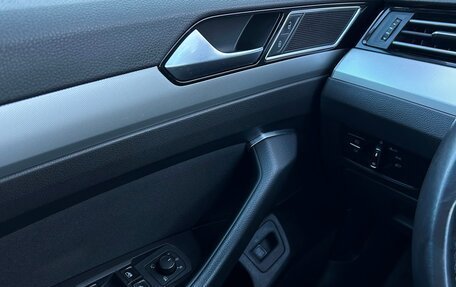 Volkswagen Passat B8 рестайлинг, 2019 год, 1 987 800 рублей, 23 фотография