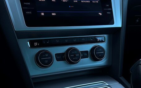 Volkswagen Passat B8 рестайлинг, 2019 год, 1 987 800 рублей, 21 фотография