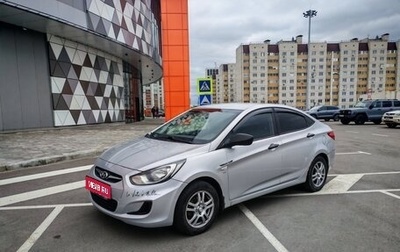 Hyundai Solaris II рестайлинг, 2011 год, 650 000 рублей, 1 фотография