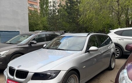 BMW 3 серия, 2005 год, 1 400 000 рублей, 1 фотография