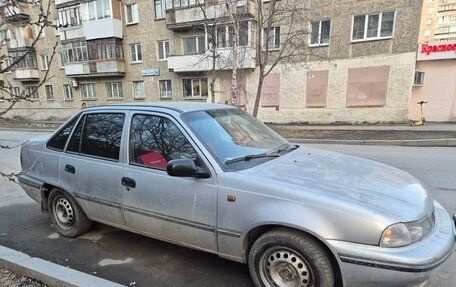 Daewoo Nexia I рестайлинг, 2001 год, 130 000 рублей, 13 фотография