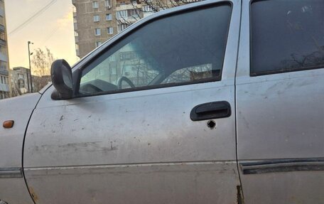 Daewoo Nexia I рестайлинг, 2001 год, 130 000 рублей, 11 фотография