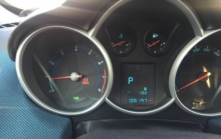 Chevrolet Cruze II, 2011 год, 610 000 рублей, 8 фотография