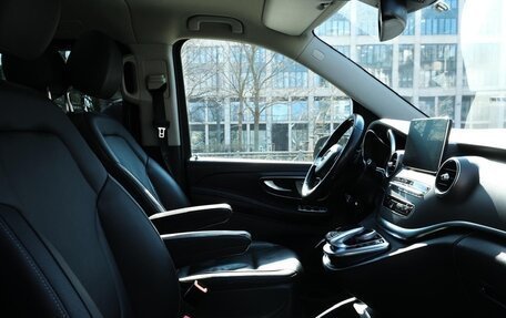 Mercedes-Benz V-Класс, 2016 год, 4 550 000 рублей, 11 фотография