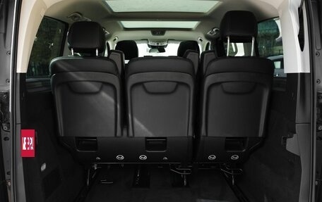 Mercedes-Benz V-Класс, 2016 год, 4 550 000 рублей, 9 фотография