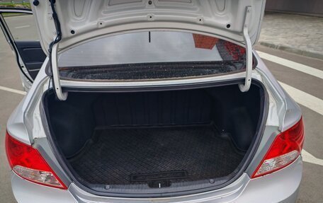 Hyundai Solaris II рестайлинг, 2011 год, 650 000 рублей, 6 фотография