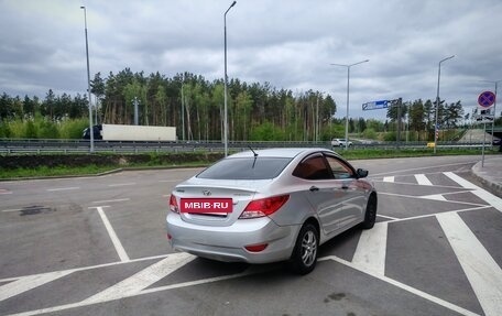 Hyundai Solaris II рестайлинг, 2011 год, 650 000 рублей, 2 фотография
