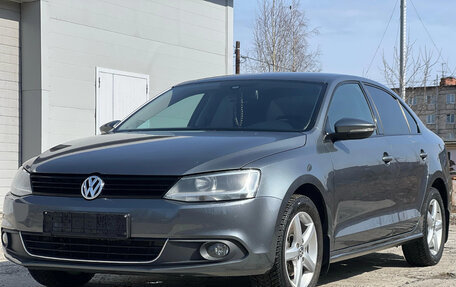 Volkswagen Jetta VI, 2011 год, 1 100 000 рублей, 10 фотография