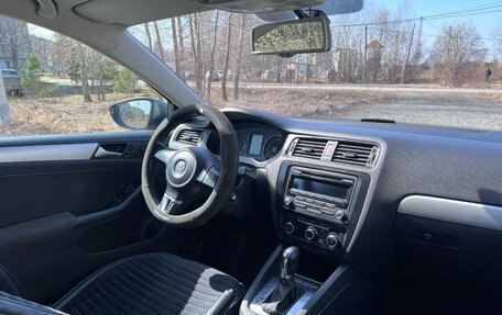 Volkswagen Jetta VI, 2011 год, 1 100 000 рублей, 7 фотография
