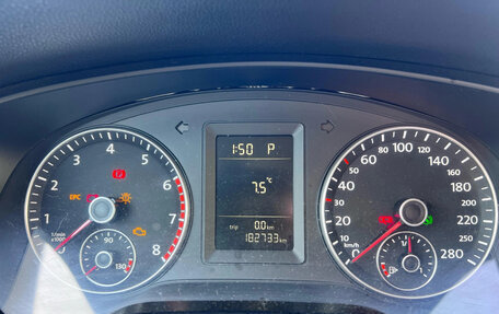 Volkswagen Jetta VI, 2011 год, 1 100 000 рублей, 15 фотография