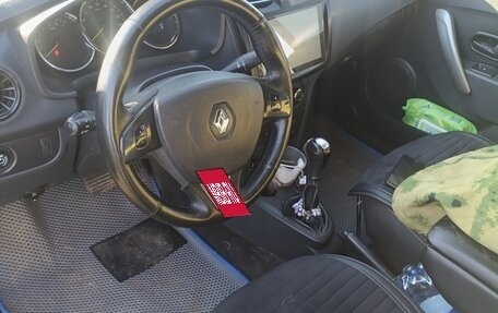 Renault Logan II, 2017 год, 550 000 рублей, 2 фотография