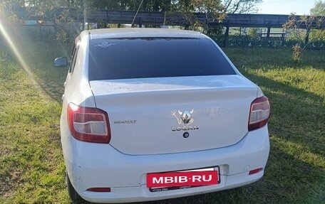 Renault Logan II, 2017 год, 550 000 рублей, 5 фотография