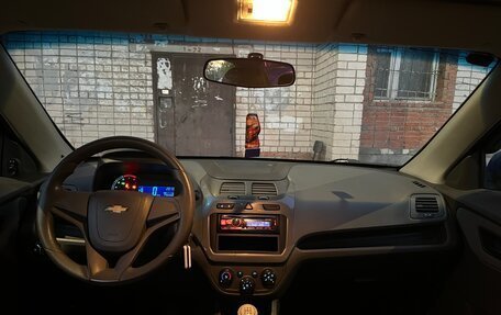 Chevrolet Cobalt II, 2013 год, 680 000 рублей, 2 фотография