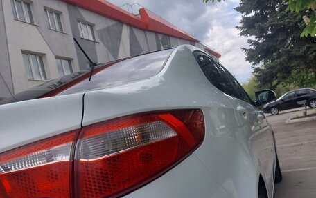 KIA Rio III рестайлинг, 2014 год, 765 000 рублей, 15 фотография