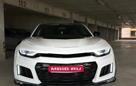 Chevrolet Camaro VI, 2019 год, 3 000 000 рублей, 3 фотография