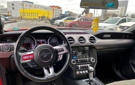 Ford Mustang VI рестайлинг, 2018 год, 3 700 000 рублей, 3 фотография