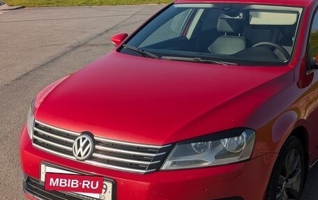 Volkswagen Passat B7, 2011 год, 975 000 рублей, 7 фотография