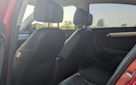 Volkswagen Passat B7, 2011 год, 975 000 рублей, 26 фотография