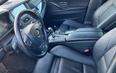 BMW 5 серия, 2012 год, 1 390 000 рублей, 3 фотография