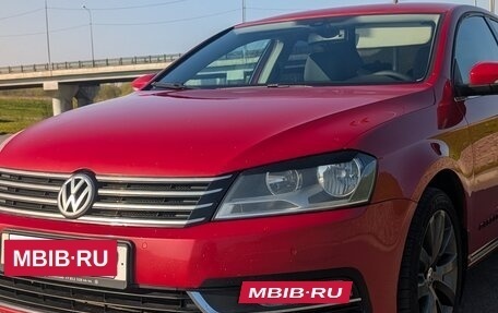 Volkswagen Passat B7, 2011 год, 975 000 рублей, 21 фотография