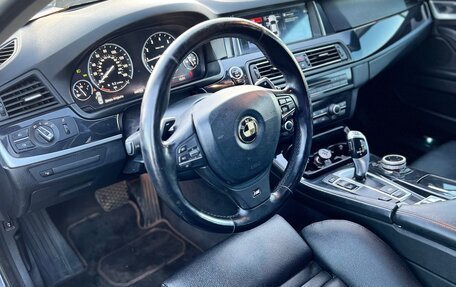 BMW 5 серия, 2012 год, 1 390 000 рублей, 13 фотография