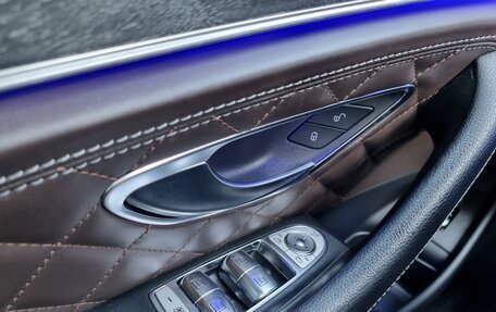 Mercedes-Benz E-Класс, 2019 год, 3 950 000 рублей, 19 фотография