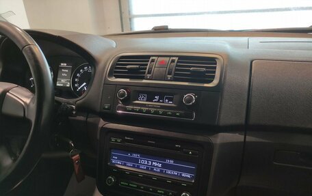 Skoda Fabia II, 2010 год, 379 000 рублей, 14 фотография