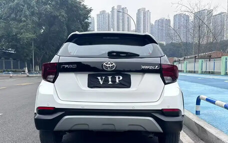 Toyota Yaris XP150 рестайлинг, 2022 год, 1 179 000 рублей, 5 фотография