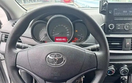 Toyota Yaris XP150 рестайлинг, 2022 год, 1 179 000 рублей, 8 фотография