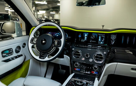 Rolls-Royce Cullinan, 2025 год, 84 990 000 рублей, 15 фотография