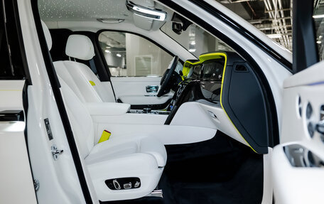 Rolls-Royce Cullinan, 2025 год, 84 990 000 рублей, 22 фотография