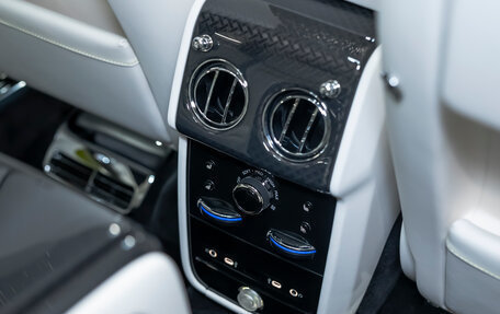 Rolls-Royce Cullinan, 2025 год, 84 990 000 рублей, 27 фотография