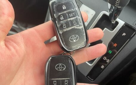 Toyota Sienta II, 2020 год, 1 790 000 рублей, 2 фотография