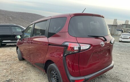 Toyota Sienta II, 2020 год, 1 790 000 рублей, 10 фотография
