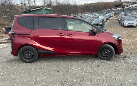 Toyota Sienta II, 2020 год, 1 790 000 рублей, 6 фотография