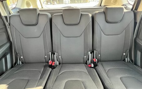 Ford S-MAX II, 2019 год, 1 940 000 рублей, 27 фотография