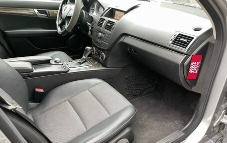 Mercedes-Benz C-Класс, 2007 год, 999 999 рублей, 21 фотография