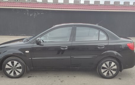 KIA Rio II, 2010 год, 450 000 рублей, 2 фотография