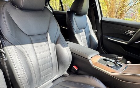 BMW 3 серия, 2020 год, 5 590 000 рублей, 18 фотография