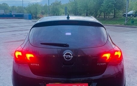 Opel Astra J, 2011 год, 690 000 рублей, 5 фотография