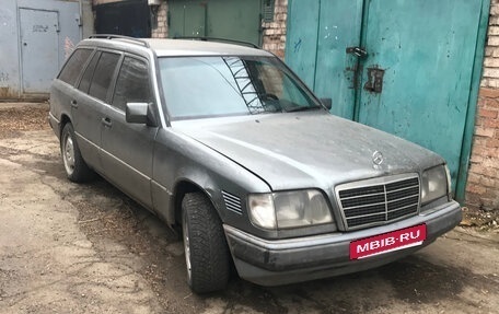 Mercedes-Benz W124, 1993 год, 299 000 рублей, 2 фотография