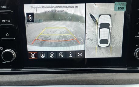 KIA K5, 2021 год, 2 750 000 рублей, 15 фотография
