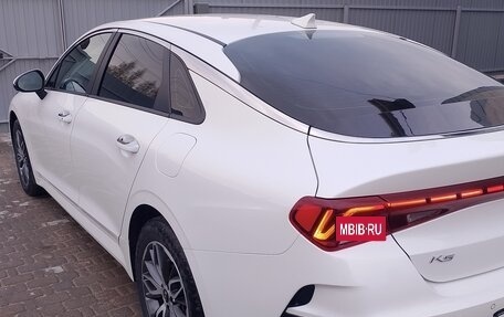 KIA K5, 2021 год, 2 750 000 рублей, 10 фотография
