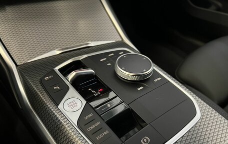 BMW 3 серия, 2022 год, 5 897 000 рублей, 24 фотография
