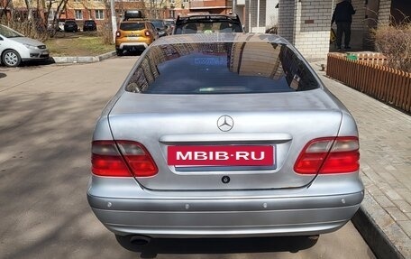 Mercedes-Benz CLK-Класс, 1998 год, 750 000 рублей, 5 фотография