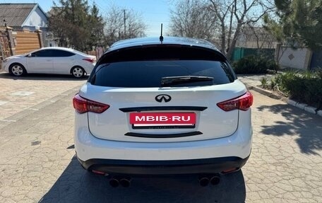 Infiniti FX II, 2011 год, 1 760 000 рублей, 3 фотография