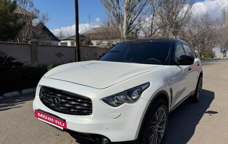 Infiniti FX II, 2011 год, 1 760 000 рублей, 2 фотография
