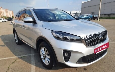 KIA Sorento III Prime рестайлинг, 2018 год, 3 000 000 рублей, 2 фотография